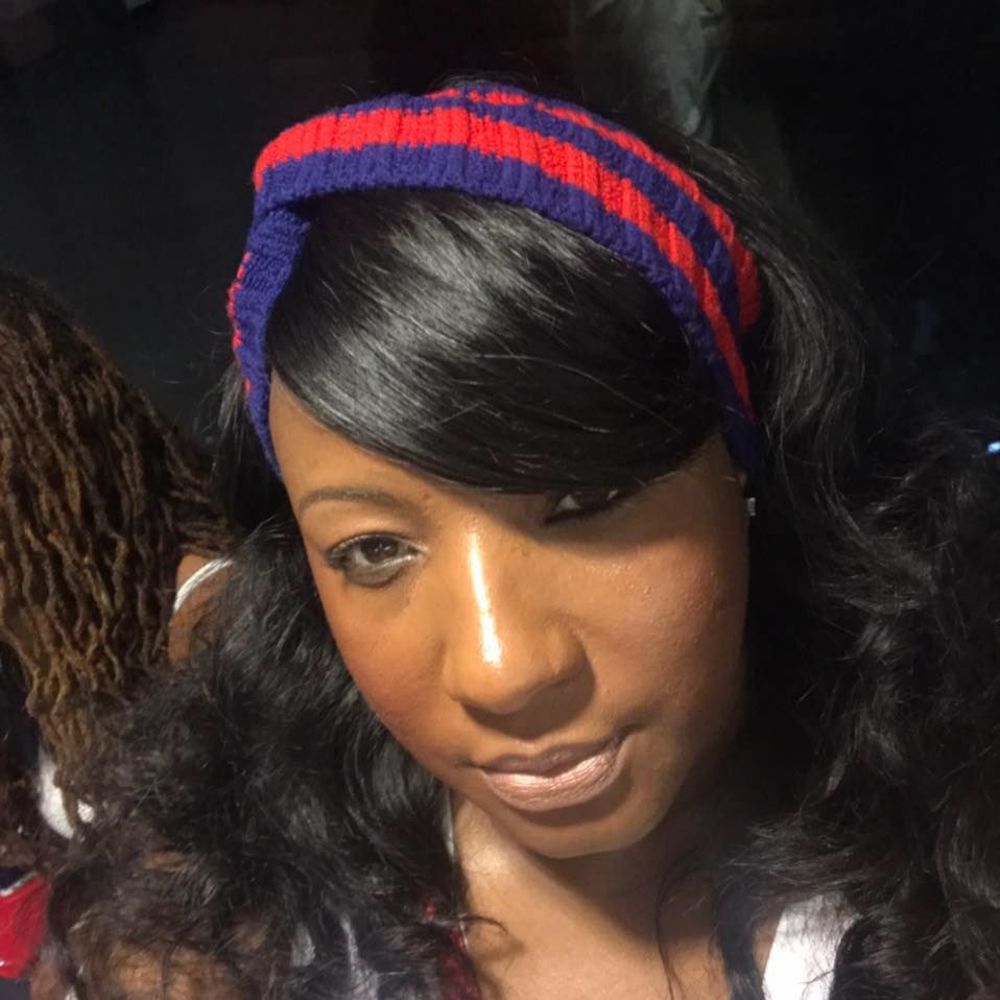 Meet your Posher, Miko